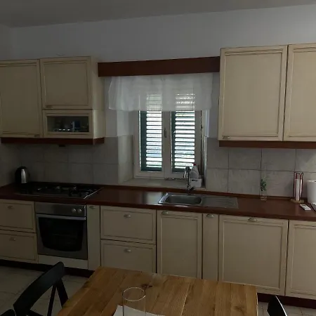 Vila Bozini Dvori