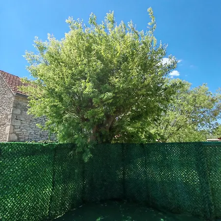 Bozini Dvori Villa *